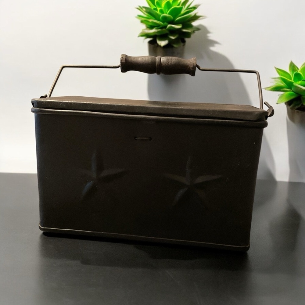 Vintage Metal Lunchbox with Handle